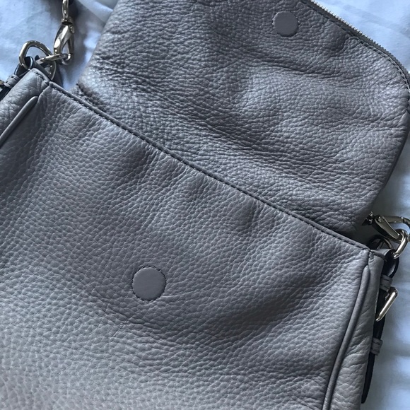 Authentic Kate Spade - Picture 2 of 4